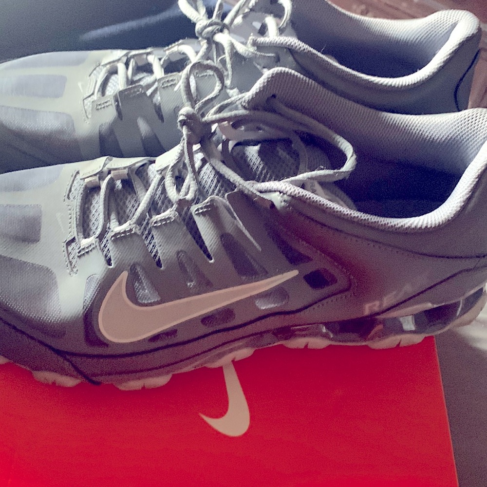 Nike Reax 8 TR Mesh